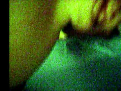 बड़ी चूत और अच्छे होंठों वाली खूबसूरत परिपक्व महिला हार्डकोर म्यूजिक वीडियो में