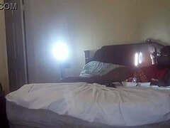 O mamă afro-americană din Fort Worth este futută tare într-un videoclip făcut acasă